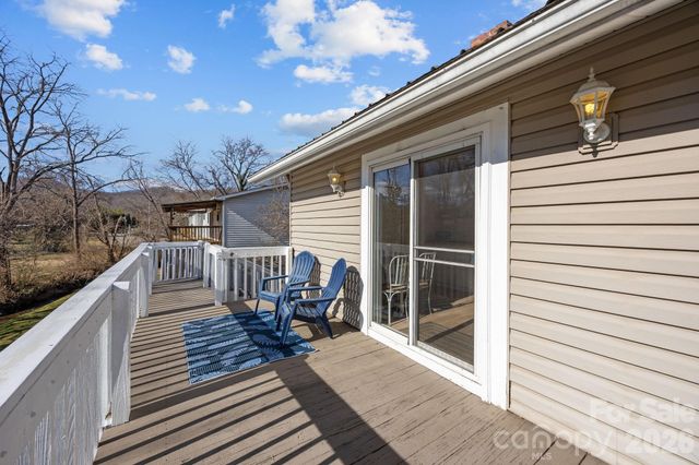 107 Axley Street, Canton, NC 28716