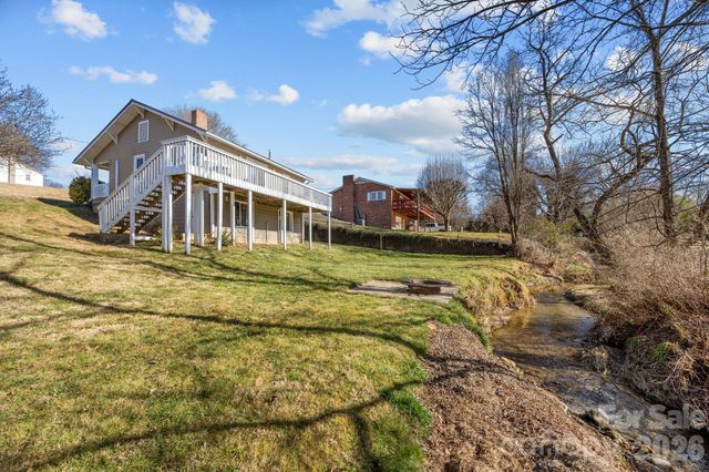 107 Axley Street, Canton, NC 28716