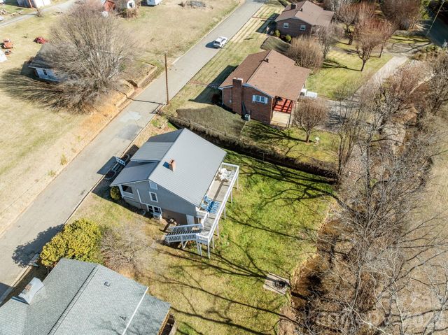 107 Axley Street, Canton, NC 28716