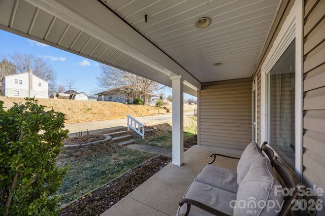 107 Axley Street, Canton, NC 28716