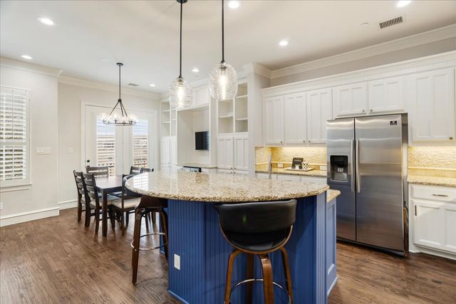 7940 W Bishop Road, Plano, TX 75024