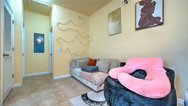 1404 NW 18TH AVENUE, Ocala, FL 34475