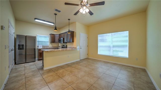 1404 NW 18TH AVENUE, Ocala, FL 34475