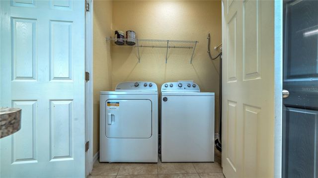 1404 NW 18TH AVENUE, Ocala, FL 34475