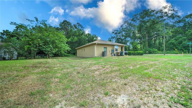 1404 NW 18TH AVENUE, Ocala, FL 34475