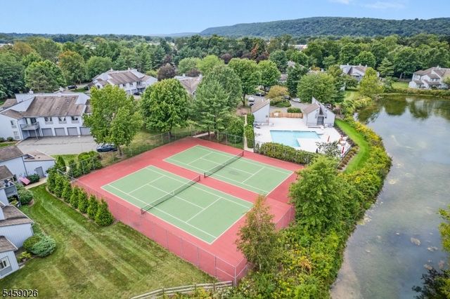 228 Drake Ln 228, Roxbury Twp., NJ 07852