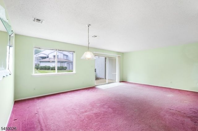 228 Drake Ln 228, Roxbury Twp., NJ 07852
