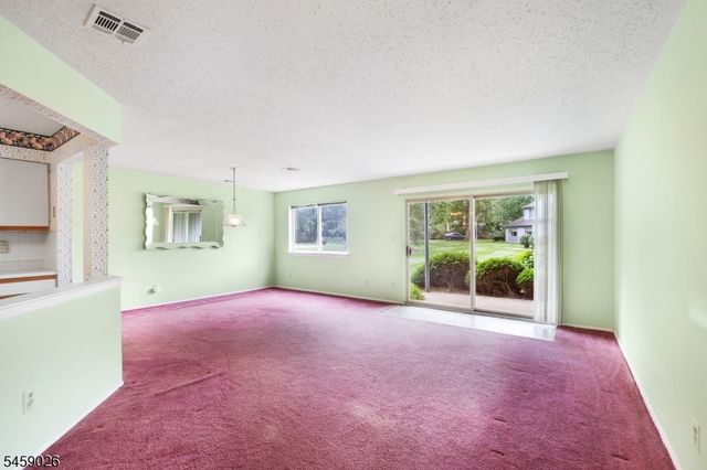 228 Drake Ln 228, Roxbury Twp., NJ 07852