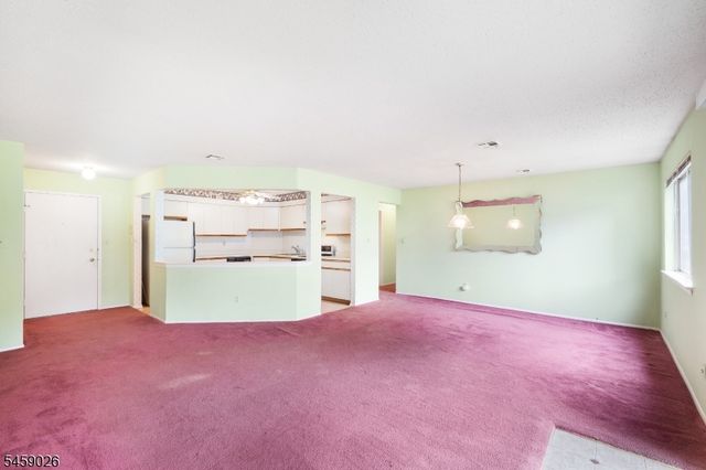 228 Drake Ln 228, Roxbury Twp., NJ 07852