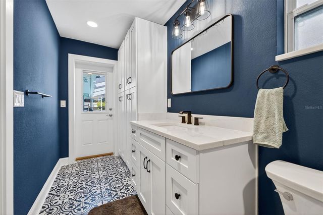 1435 48TH AVENUE NE, St Petersburg, FL 33703