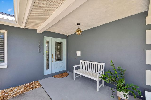 1435 48TH AVENUE NE, St Petersburg, FL 33703