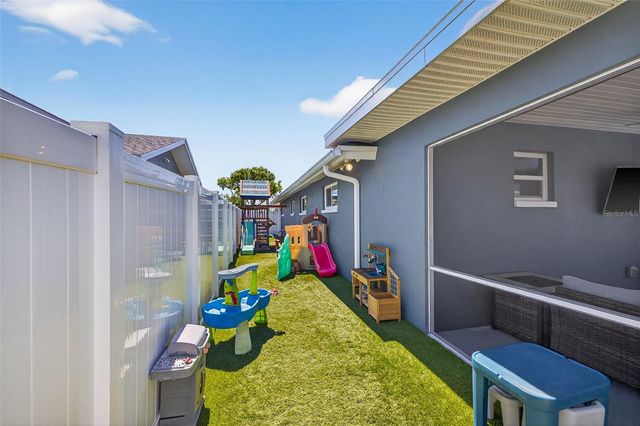 1435 48TH AVENUE NE, St Petersburg, FL 33703