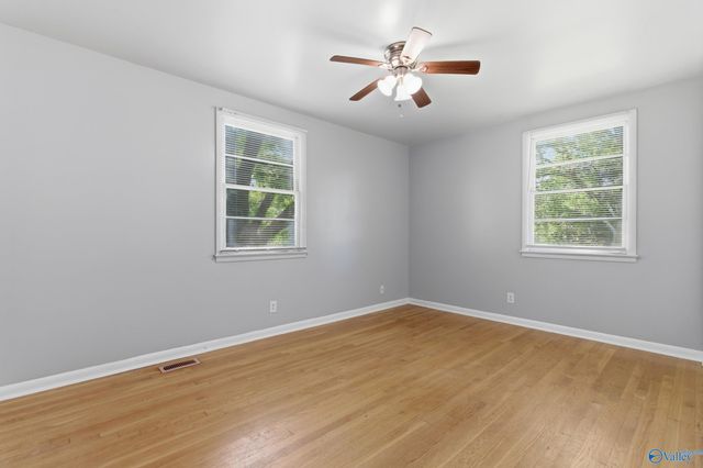 2217 Barrywood Circle NW, Huntsville, AL 35810