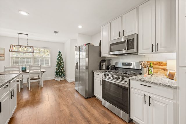 3454 Cloverdale Lane, Farmers Branch, TX 75234