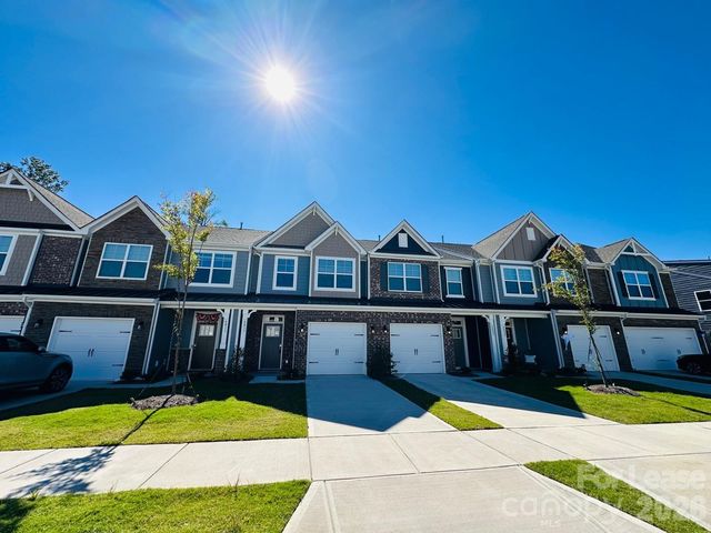 4017 Black Court, Harrisburg, NC 28075
