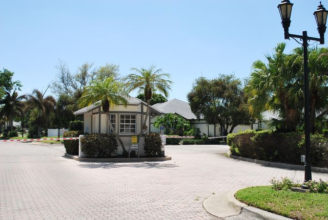 1980 Olde Bridge Drive, Vero Beach, FL 32966