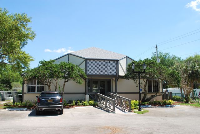 1980 Olde Bridge Drive, Vero Beach, FL 32966