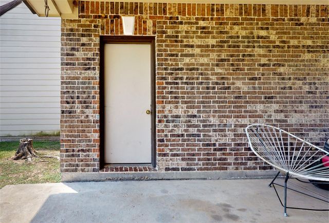 10602 W Hidden Lake Lane, Richmond, TX 77406
