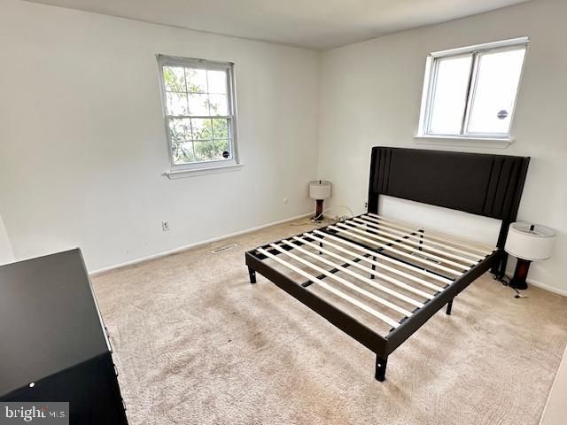 1054 BRADFORD DR, Williamstown, NJ 08094