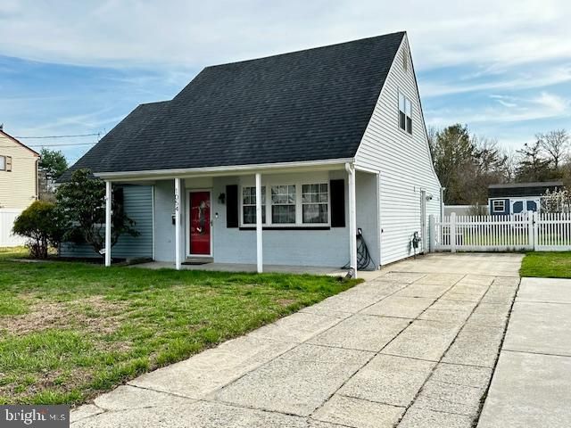 1054 BRADFORD DR, Williamstown, NJ 08094