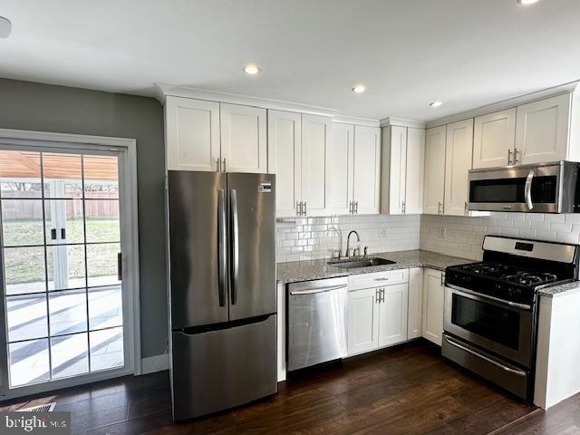 1054 BRADFORD DR, Williamstown, NJ 08094