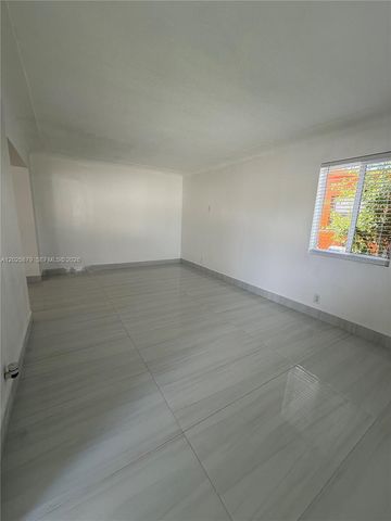 1816 NW 25th Ter 0, Fort Lauderdale, FL 33311