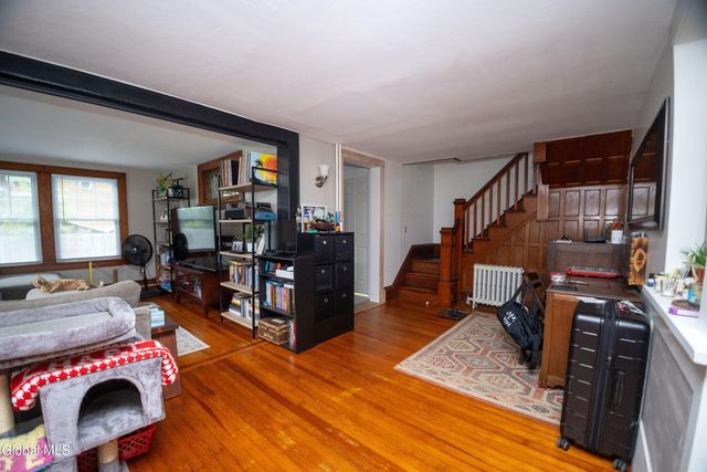 338 Riverbend Road, Troy, NY 12182