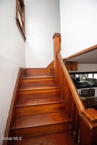 338 Riverbend Road, Troy, NY 12182