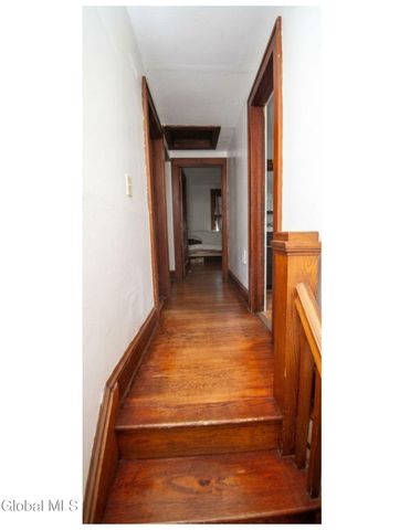 338 Riverbend Road, Troy, NY 12182