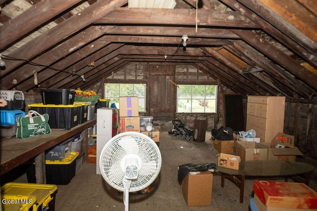338 Riverbend Road, Troy, NY 12182