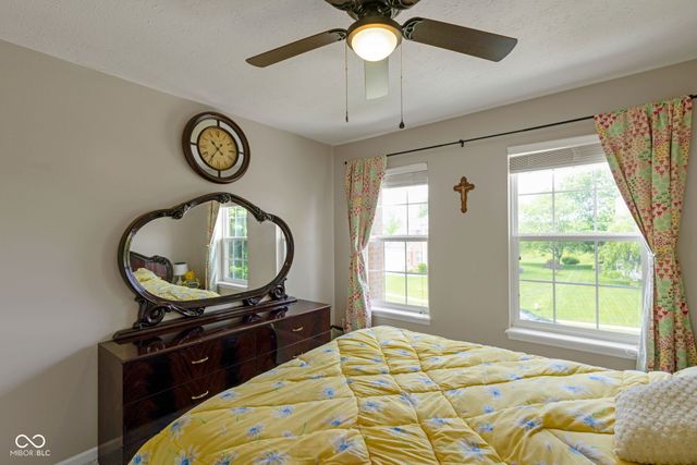 525 Viburnum Run, Westfield, IN 46074