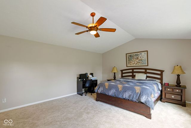 525 Viburnum Run, Westfield, IN 46074