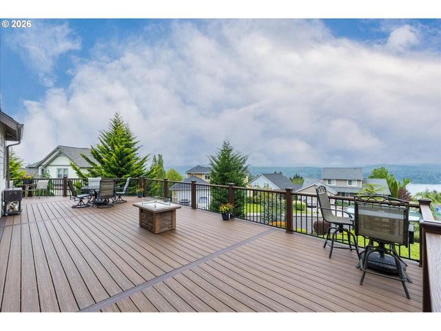 620 Waters Watch Rd, Kalama, WA 98625