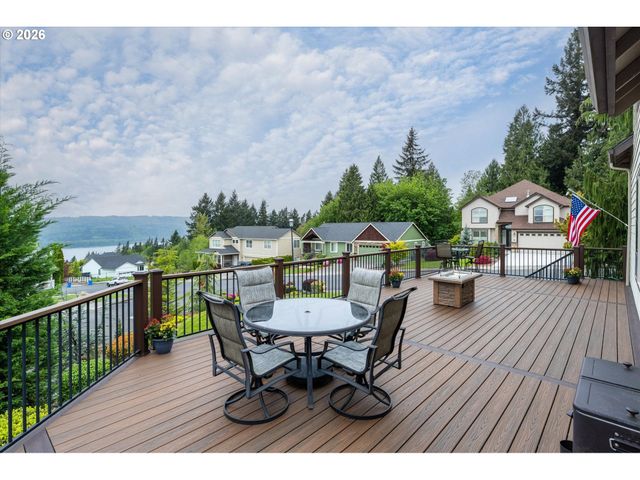 620 Waters Watch Rd, Kalama, WA 98625