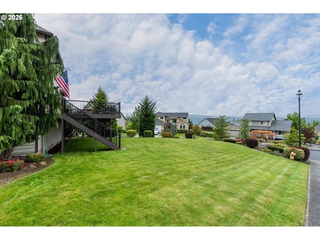 620 Waters Watch Rd, Kalama, WA 98625