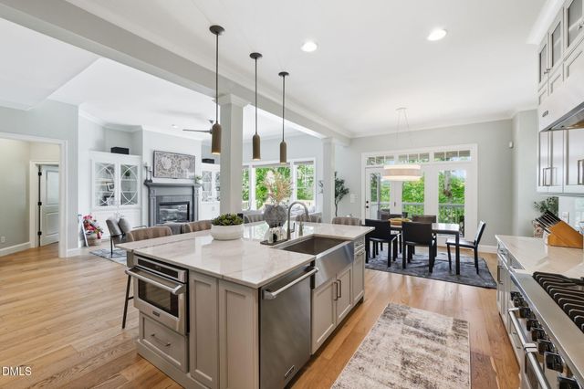 51308 Eastchurch, Chapel Hill, NC 27517