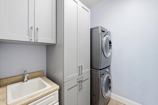 51308 Eastchurch, Chapel Hill, NC 27517