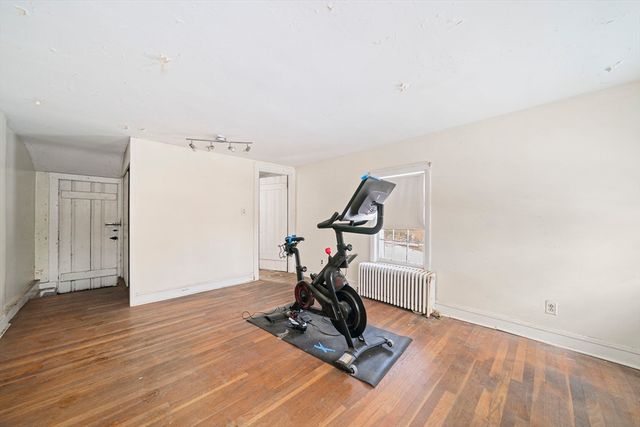 9 Barnes Rd, Hingham, MA 02043