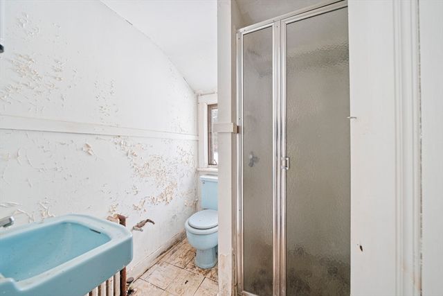 9 Barnes Rd, Hingham, MA 02043