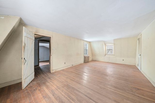 9 Barnes Rd, Hingham, MA 02043