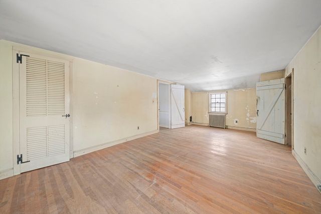 9 Barnes Rd, Hingham, MA 02043