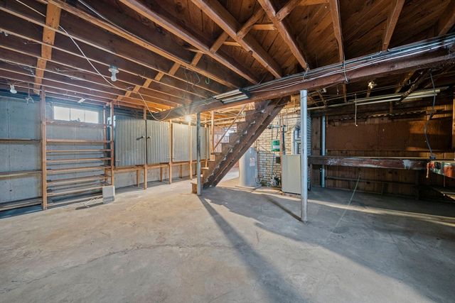 9 Barnes Rd, Hingham, MA 02043