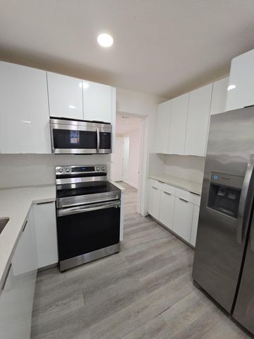 4819 SW 22nd Street, West Park, FL 33023