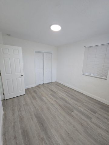 4819 SW 22nd Street, West Park, FL 33023