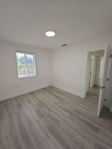 4819 SW 22nd Street, West Park, FL 33023