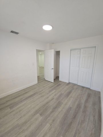 4819 SW 22nd Street, West Park, FL 33023