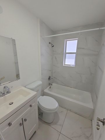 4819 SW 22nd Street, West Park, FL 33023