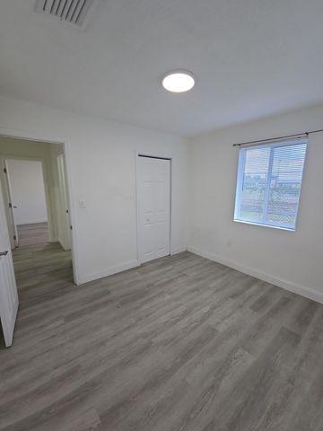 4819 SW 22nd Street, West Park, FL 33023