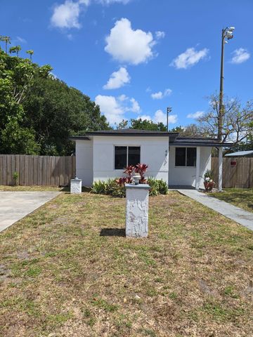 4819 SW 22nd Street, West Park, FL 33023