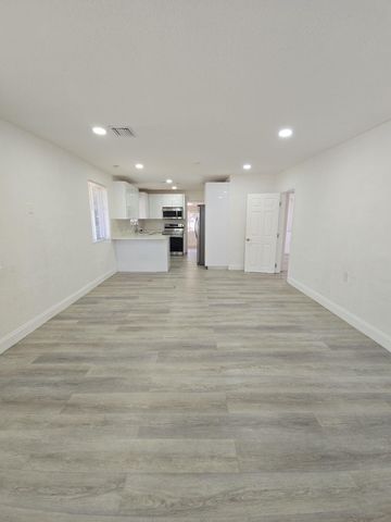 4819 SW 22nd Street, West Park, FL 33023
